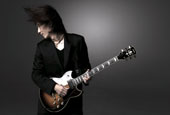 Expanding his reach in music: guitarist Kim Se-hwang