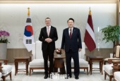 Korea-Latvia summit (November 2024)